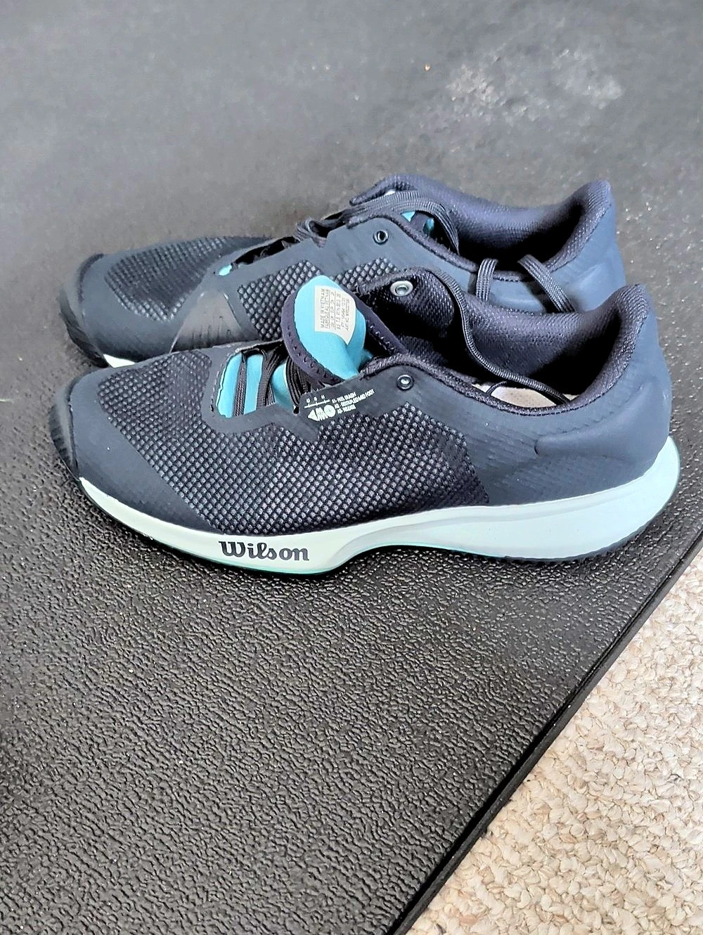 WILSON RUNNING SHOES - Picture 5 of 7